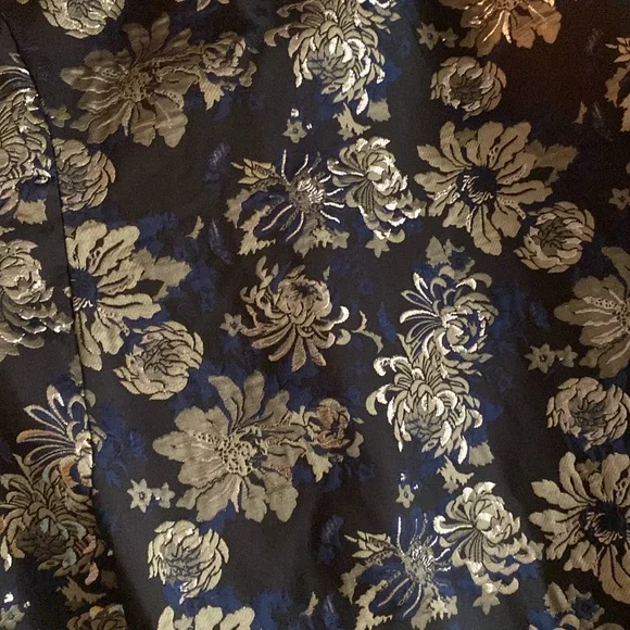 Venus size 4 fit and flare party dress - Picture 11 of 12